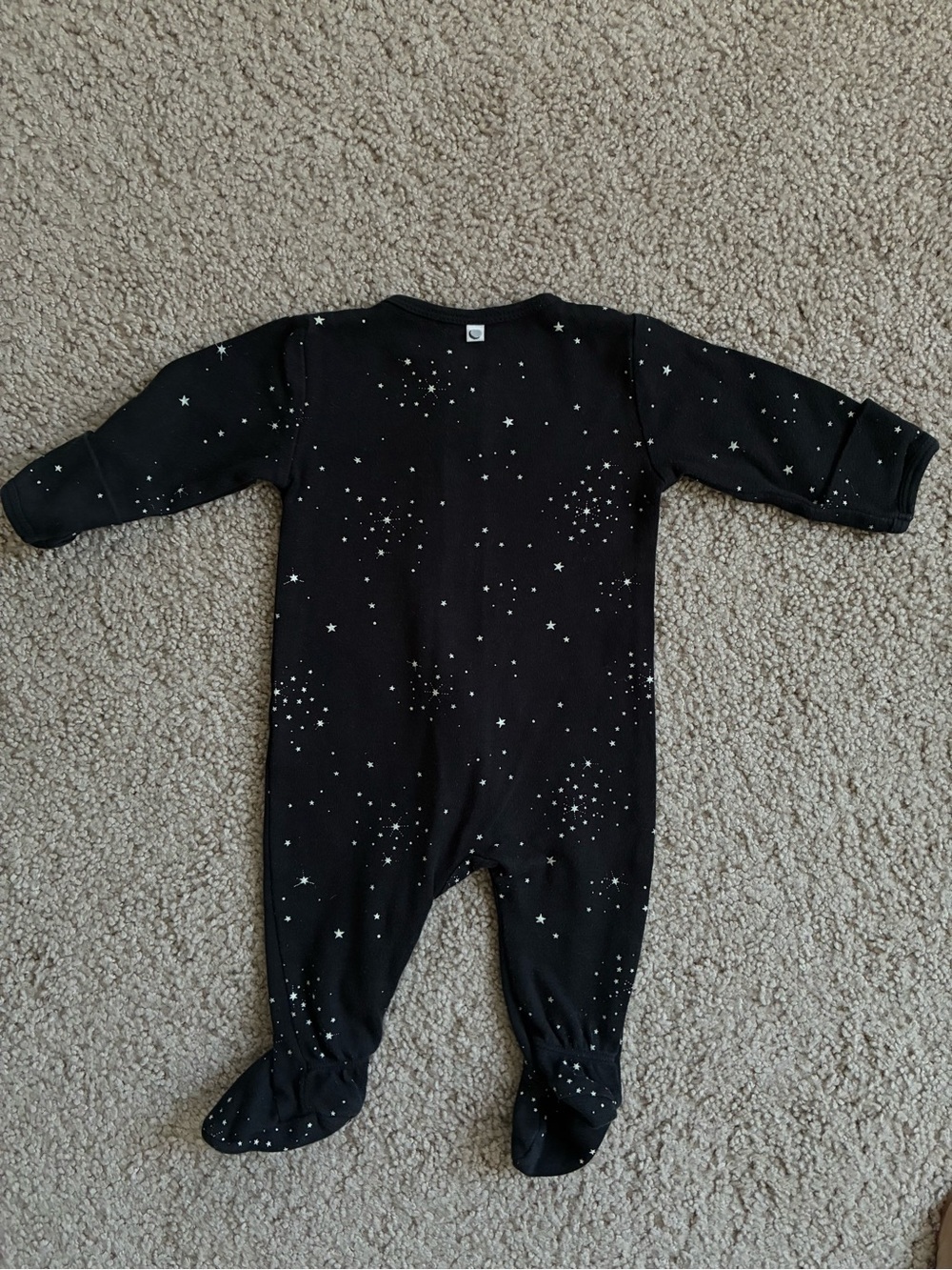 Petit Lem 3-Pack Footed One-Pieces in Black, Light Blue, and Light Gray - Picture 4 of 16